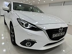 Mazda 3 1.5 SP 2015 Sunroof Push Start White
